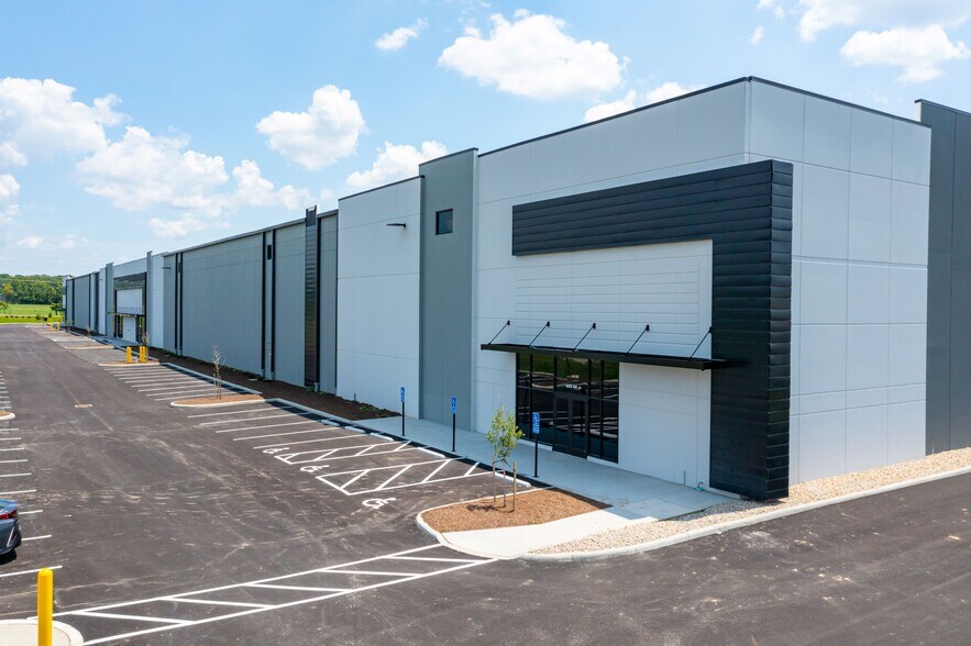 More Photos Of 10013 Busey Rd, Canal Winchester Industrial For Sale