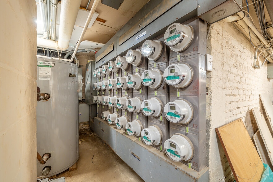 More Photos Of 118-16 91st Ave, Richmond Hill Apartments For Sale