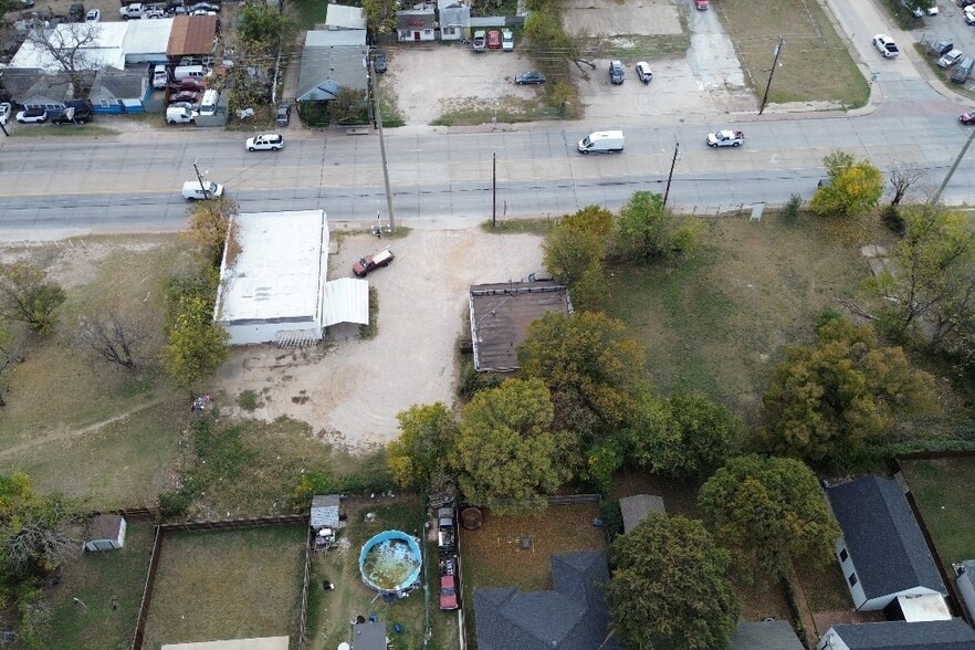 More Photos Of 1819-1827 Singleton Blvd, Dallas Land For Sale