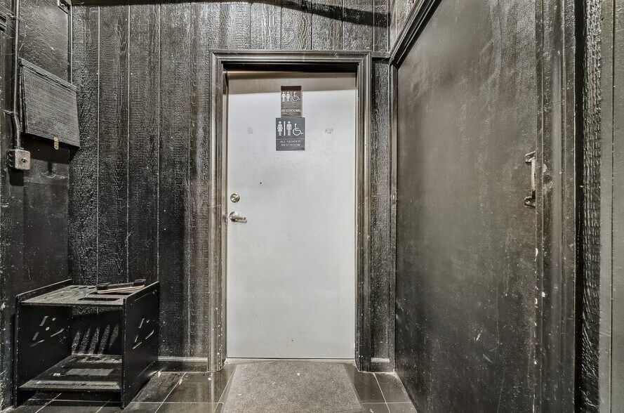 More Photos Of 15028 Hesperian Blvd, San Leandro Freestanding For Sale