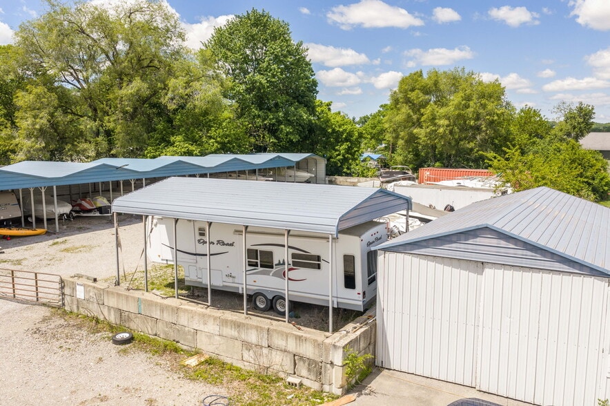More Photos Of 4255 Kellogg Ave, Cincinnati Self Storage For Sale