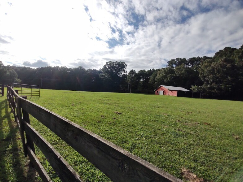 More Photos Of 611 Old E C Womack Rd, Sanford Land For Sale