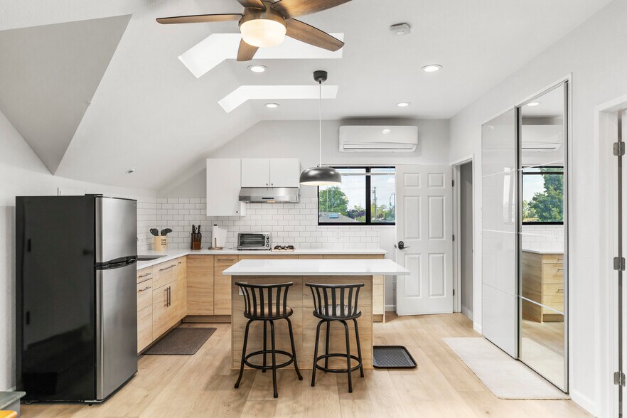 More Photos Of 9930 Calvine Rd, Sacramento Apartments For Sale