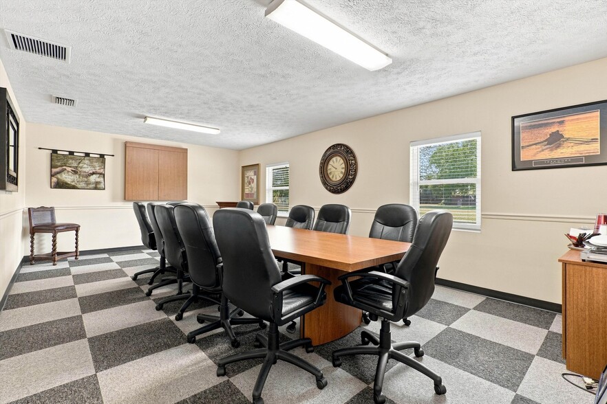 More Photos Of 7602 Kenya St, Jacksonville Specialty For Sale