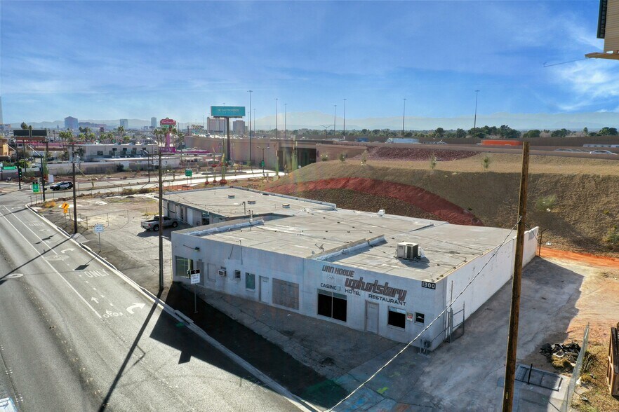 More Photos Of 1300 Western Ave, Las Vegas Warehouse For Sale