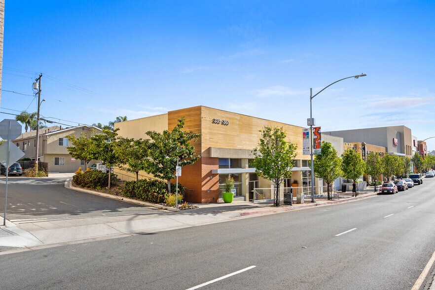 More Photos Of 515 W Washington St, San Diego Supermarket For Lease