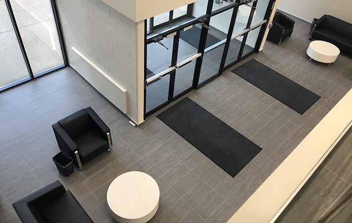 More Photos Of 221 Winnipeg St N, Regina Light Distribution For Lease
