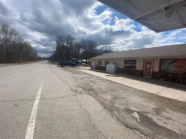 More Photos Of 68315 S 320 Rd, Wagoner Convenience Store For Sale