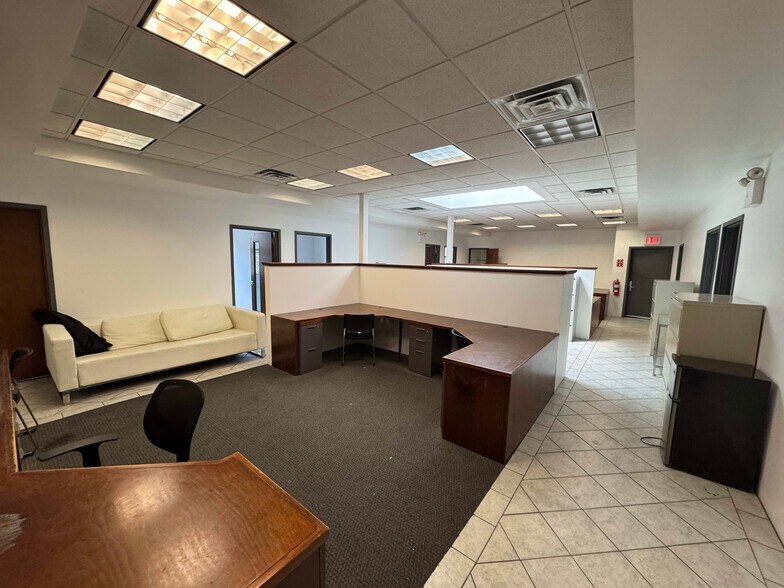 More Photos Of 415-425 Concord Ave, Bronx Industrial For Sale