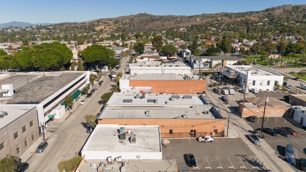 More Photos Of 6728 Bright Ave, Whittier Storefront For Sale