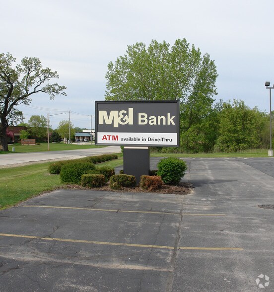 More Photos Of 730 Fox St, Mukwonago Bank For Sale