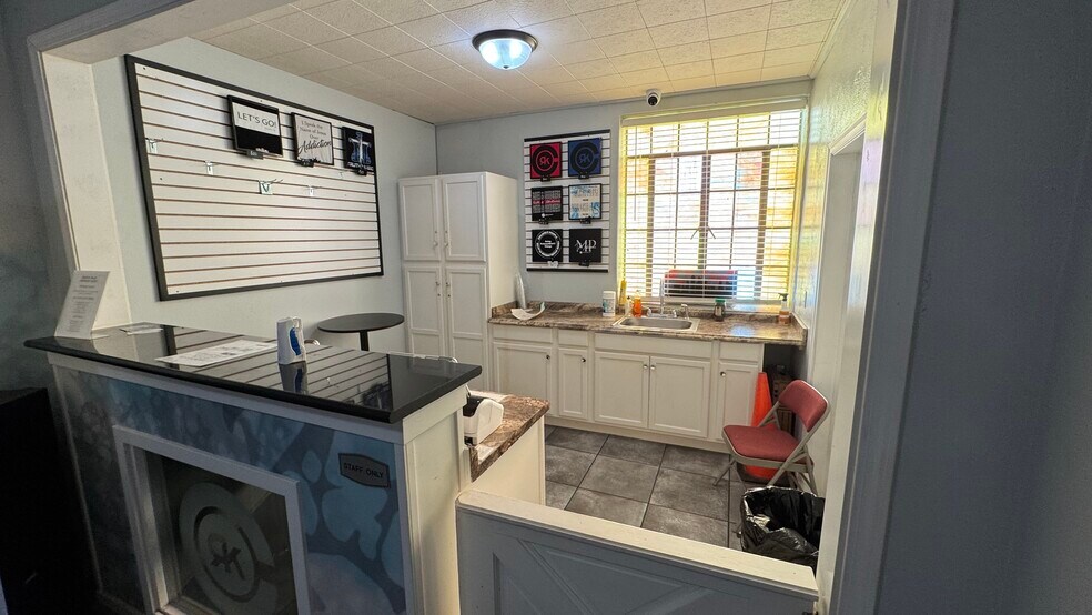 More Photos Of 5445 E 29th St, Kansas City Religious Facility For Sale