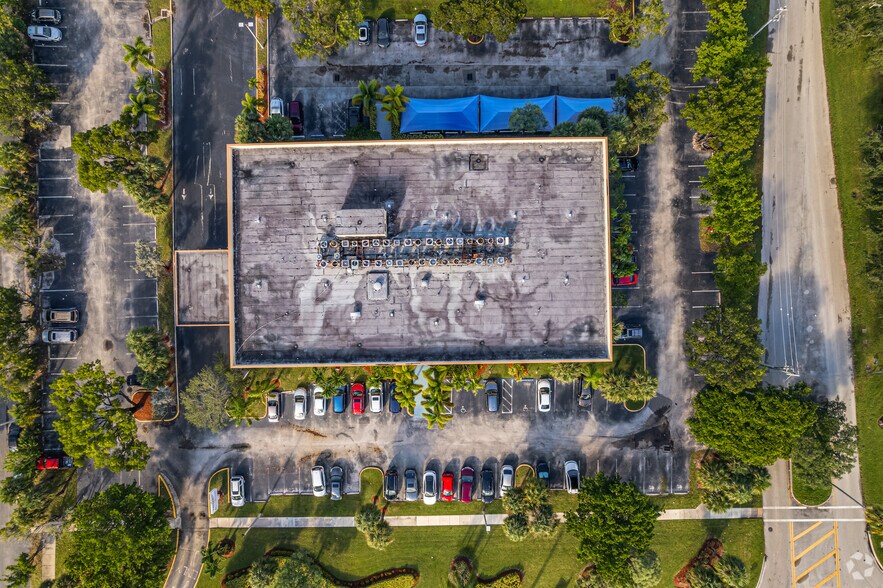 More Photos Of 6499 NW Powerline Rd, Fort Lauderdale Office For Lease
