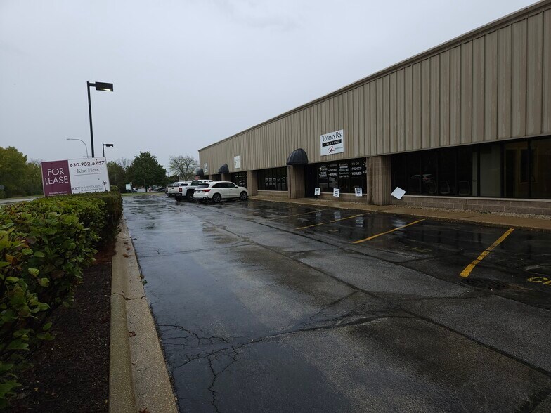 More Photos Of 825 W 75th St, Willowbrook Light Manufacturing For Sale