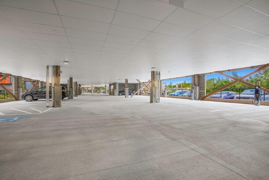 More Photos Of 21 East St, North Attleboro Apartments For Lease