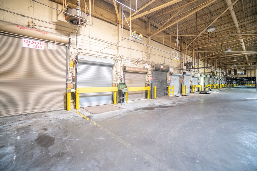 More Photos Of 922 E Meighan Blvd, Gadsden Manufacturing For Sale