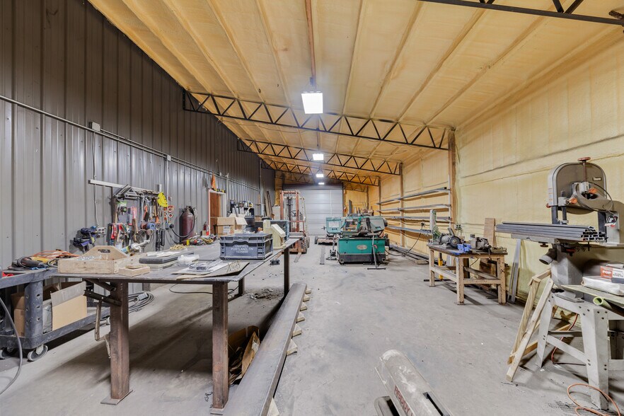 More Photos Of 634 Swiss Colony Rd, Hohenwald Warehouse For Sale