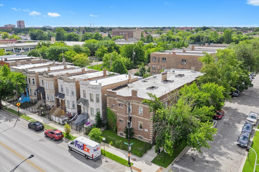Primary Photo Of 2203 S Ridgeway Ave, Chicago Apartments For Sale