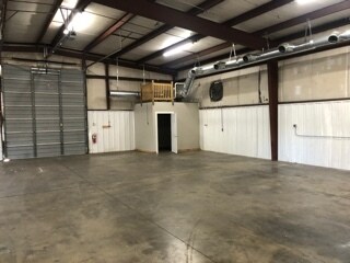 More Photos Of 5644 Shattalon Dr, Winston-Salem Warehouse For Lease