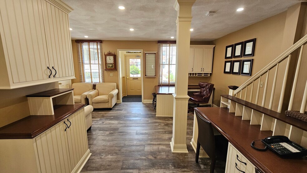 More Photos Of 52B Waltham St, Lexington Loft Creative Space For Lease