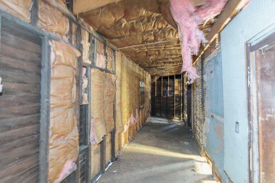 More Photos Of 4134-4136 Lorain Ave, Cleveland Storefront Retail Residential For Sale