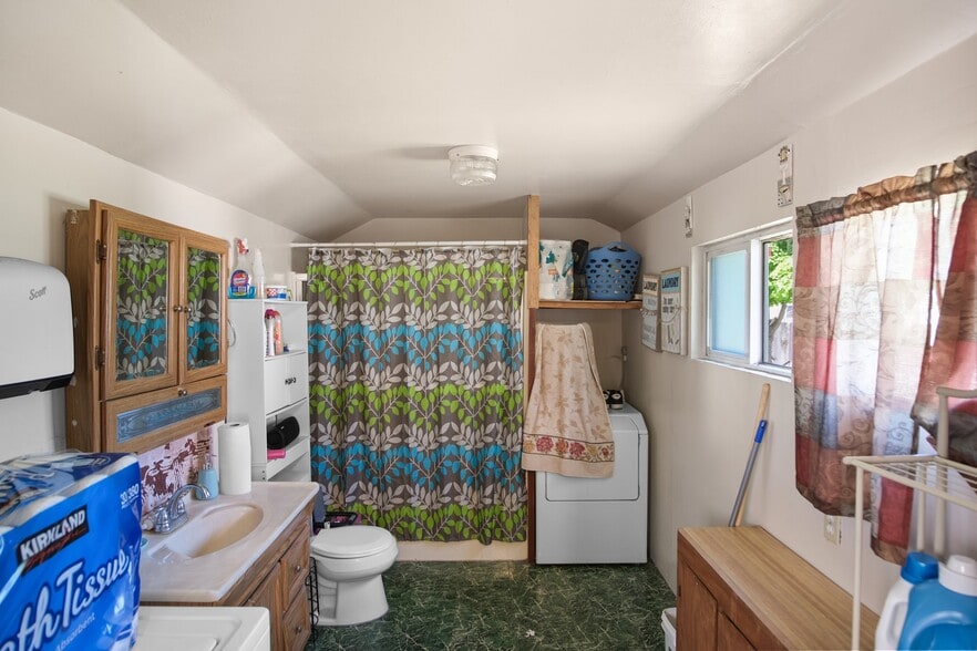 More Photos Of 329 S Stockton Ave, Ripon Religious Facility For Sale