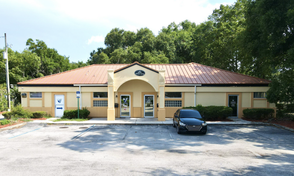 Primary Photo Of 2748 University Blvd W, Jacksonville Medical For Lease