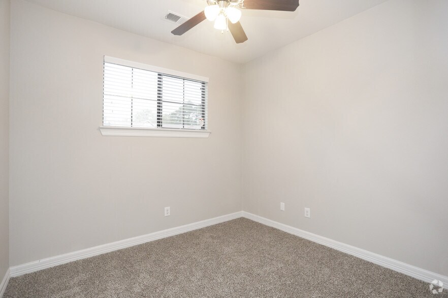 More Photos Of 14827 Mittlestedt Champions Dr, Houston Apartments For Sale