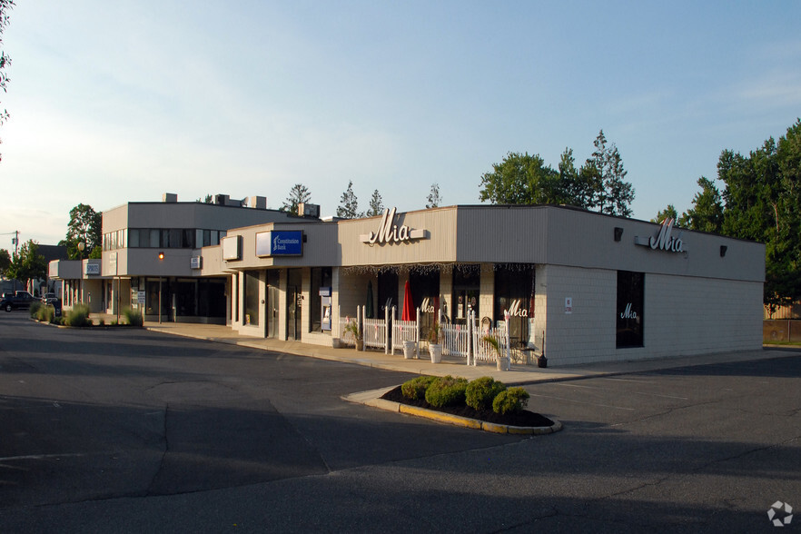 Primary Photo Of 275 E Main St, Oceanport Storefront Retail Office For Lease