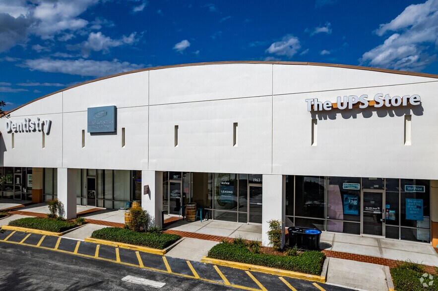 More Photos Of 1921-1987 S Alafaya Trl, Orlando Unknown For Lease