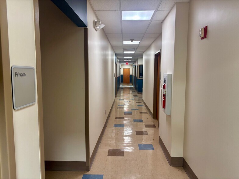 More Photos Of 5616-5636 Chestnut St, Philadelphia Medical For Sale