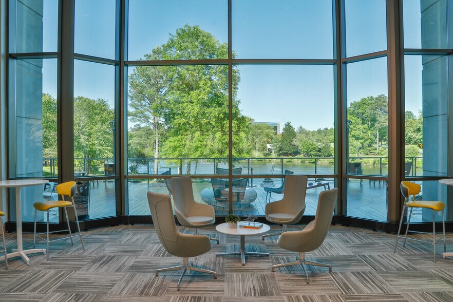 More Photos Of 10900 Nuckols Rd, Glen Allen Medical For Lease