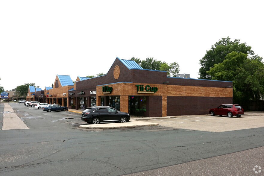 More Photos Of 1739-1771 N Lexington Ave, Roseville General Retail For Lease