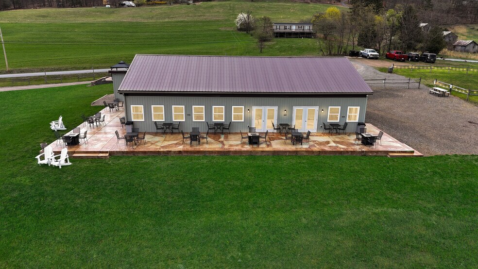 More Photos Of 596 Harman Rd, Halifax Winery Vineyard For Sale