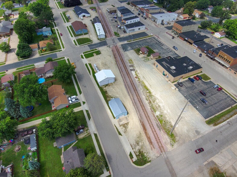 More Photos Of 14 1st SE st, Dodge Center Industrial For Sale