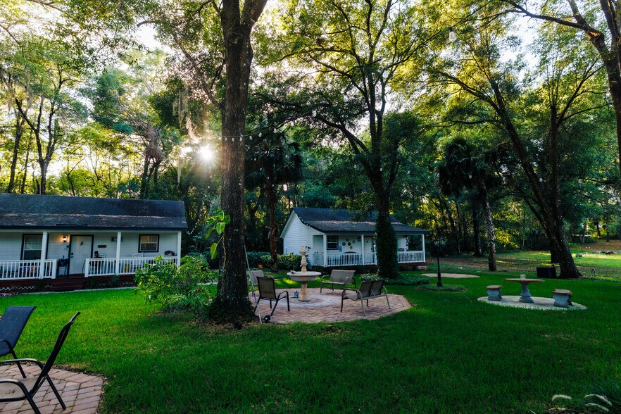 More Photos Of 215 E French Ave, Orange City Hospitality For Sale
