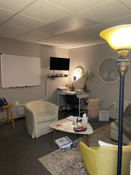 More Photos Of 210 Valdese Ave, Morganton Office For Lease