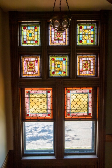 More Photos Of 84 Bay St, Manchester Office Residential For Lease