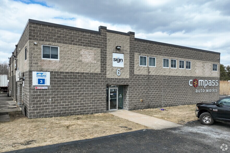 More Photos Of 6 New Pasture Rd, Newburyport Service For Lease