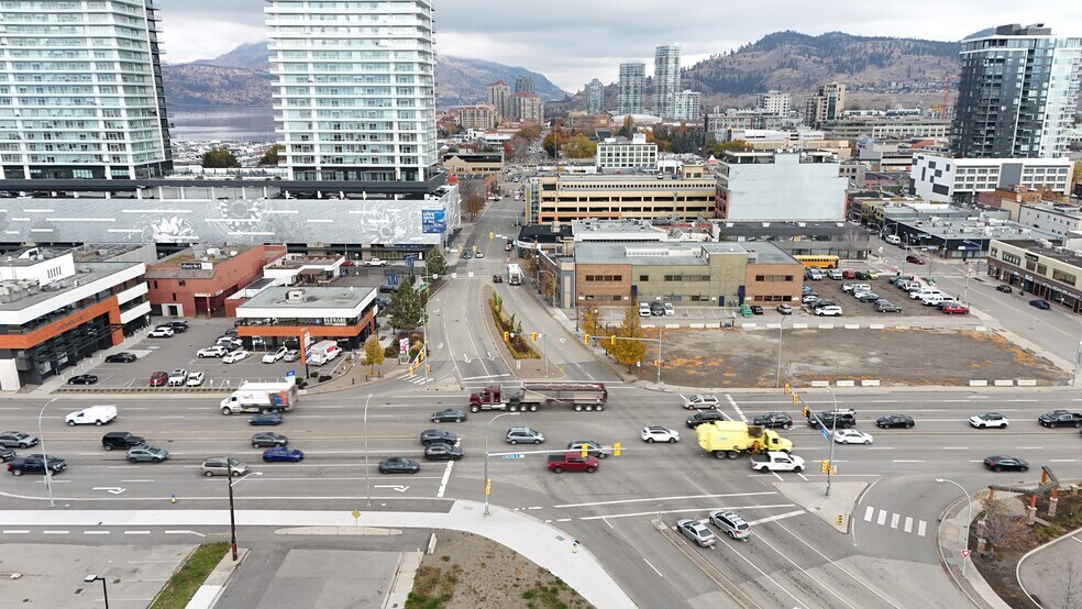 More Photos Of 1659 Water St, Kelowna General Retail For Sale