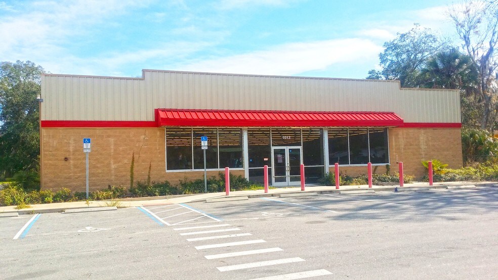 Primary Photo Of 1012 S 14th St, Leesburg Freestanding For Lease