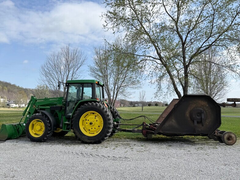 More Photos Of 8521 Liberty Rd, Campbellsville Land For Sale