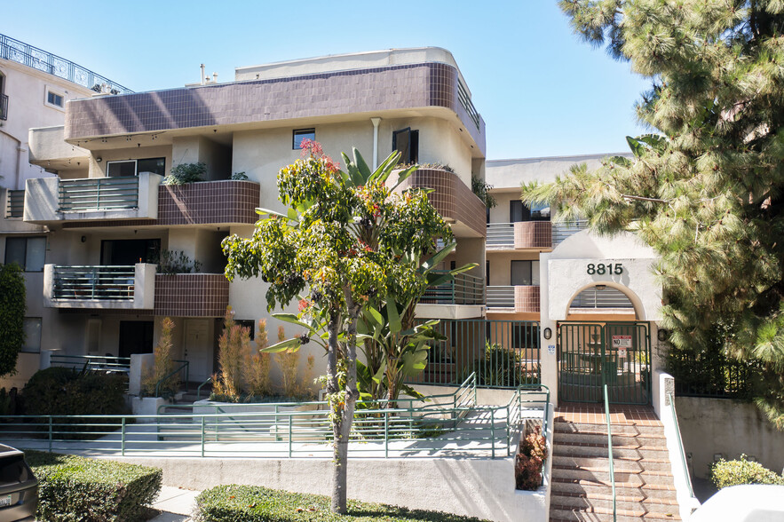 Primary Photo Of 8815 Cynthia St, West Hollywood Apartments For Sale