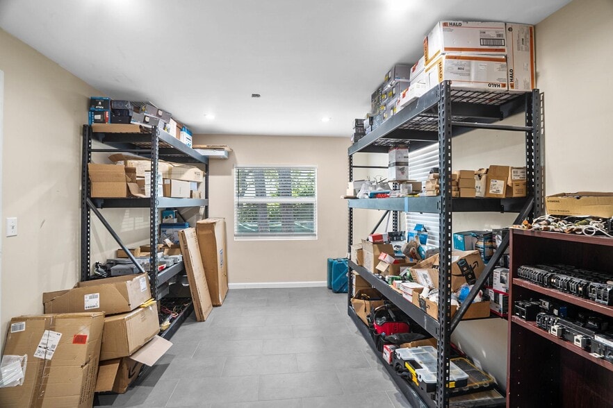 More Photos Of 4736 Lake Worth Rd, Greenacres Office For Sale