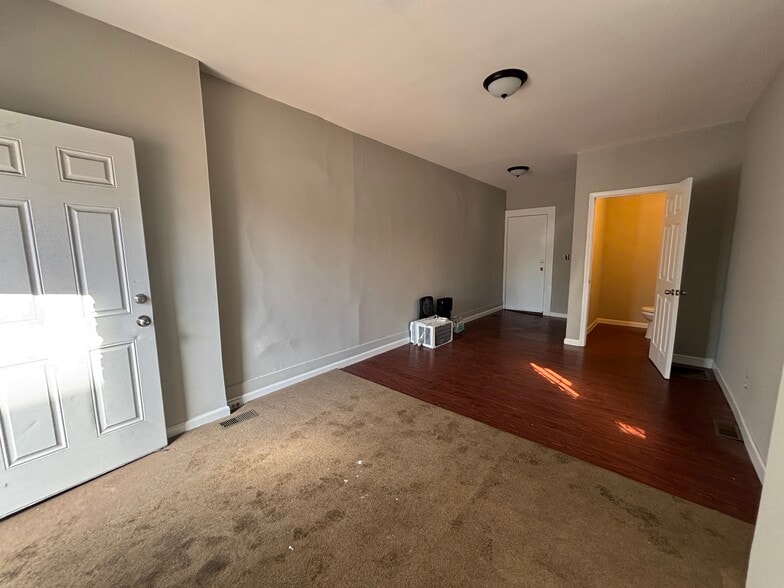 More Photos Of 846 N Eutaw St, Baltimore Storefront Retail Office For Lease