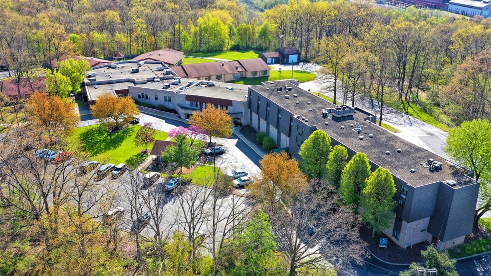 More Photos Of 1500 McKinley Ave, Niles Assisted Living For Sale