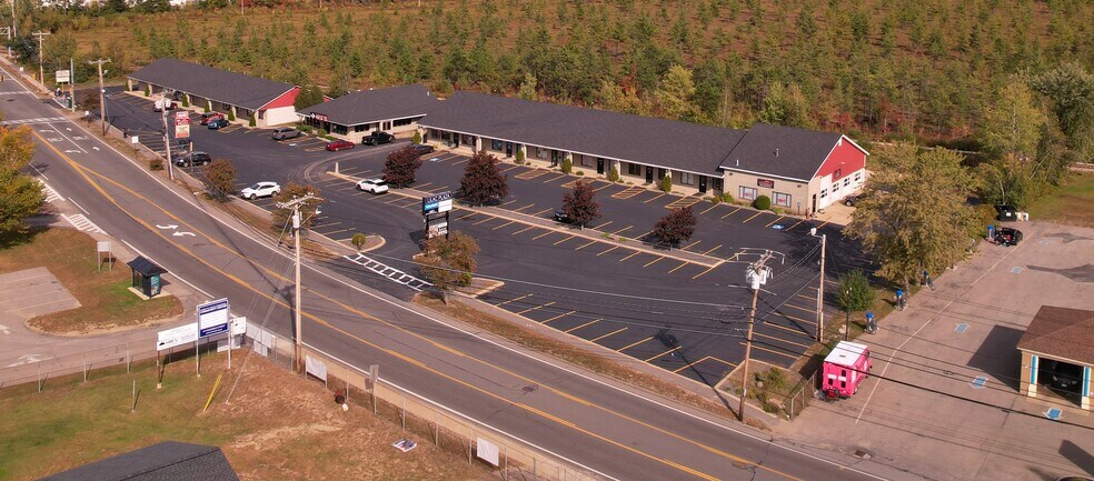 More Photos Of 183 Wakefield St, Rochester Storefront Retail Office For Lease