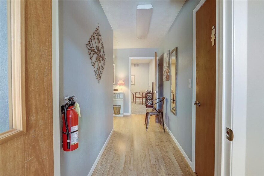 More Photos Of 111-113 Depot, Johnson Creek Medical For Sale