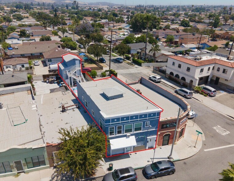 More Photos Of 8317 Whittier Blvd, Pico Rivera Storefront Retail Residential For Sale
