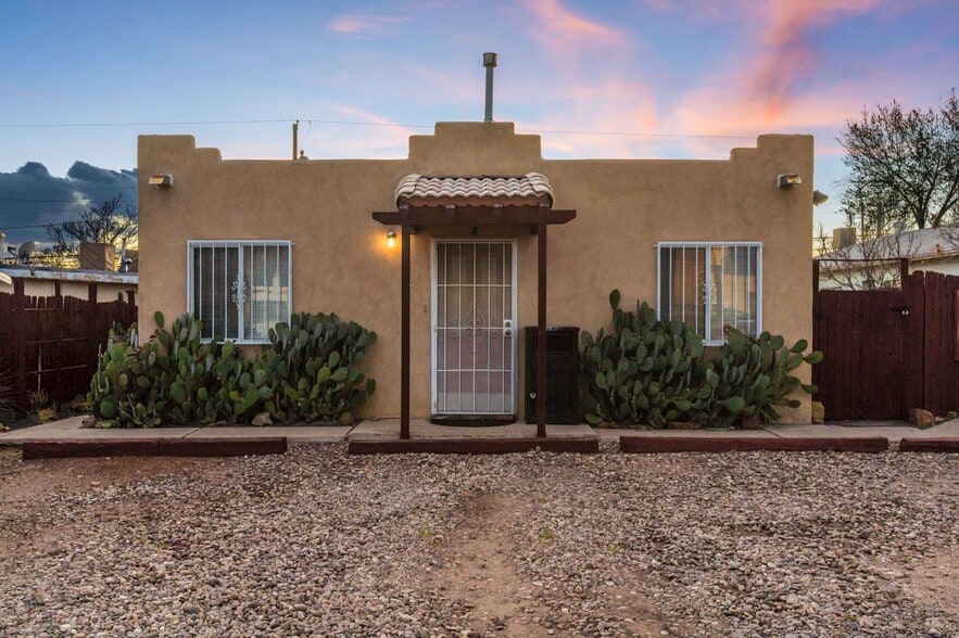 More Photos Of 403 Columbia Dr SE, Albuquerque Multifamily For Sale